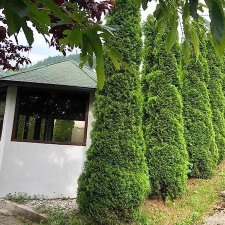 Villa Azra